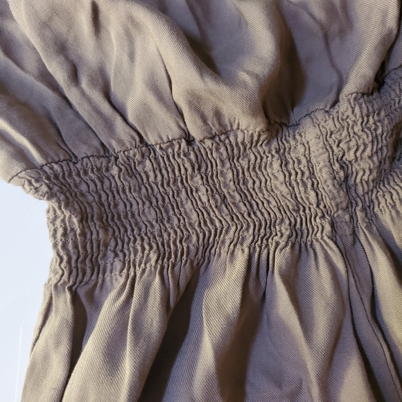 SOLD 🌸💝🌸 Brandy Melville Taupe Nude 🤎💜🤎 Romper Blanche Neutral Mini - Picture 10 of 10